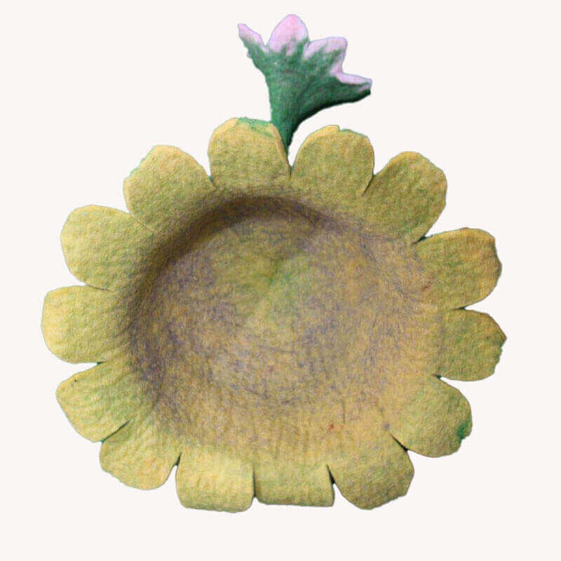 Round Flower Felt Hat